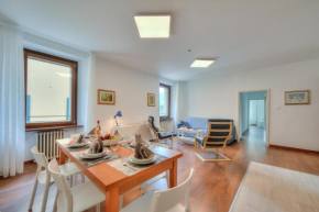 Residenza Rocca Del Lago 4 - Happy Rentals